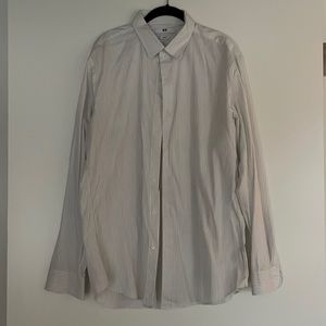 Uniqlo men’s dress shirt slim fit